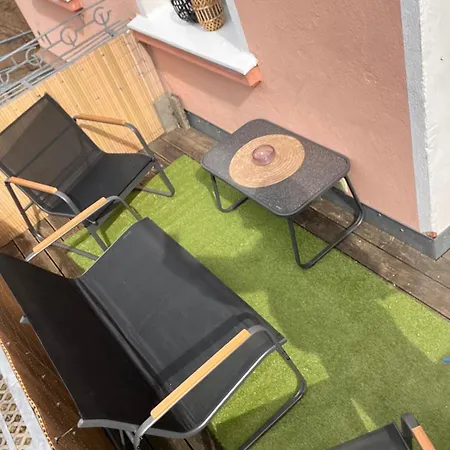 Apartment Super Monteurwohnung Mit Balkon Und Parkplatz, Bei Bayreuth Ruhig, 4 Betten Wifi, Kueche *